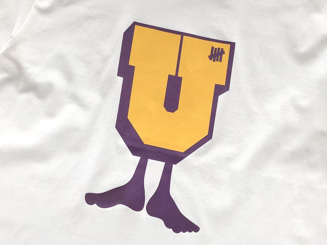 On Running ~85 UNDEFEATED T-SHIRT 55063049 (Im 180M 68KG Iwear Size L In The Photo) - Image 10