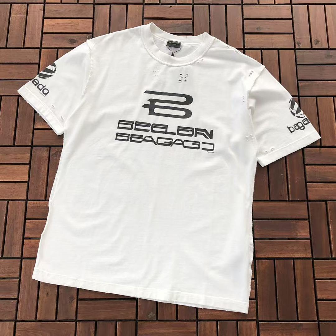 Other ~109 B🔥L🔥🔥🔥IA🔥A T-SHIRT 77011515 (Im 176CM 58KG Iwear Size S In The Photo), photo 1