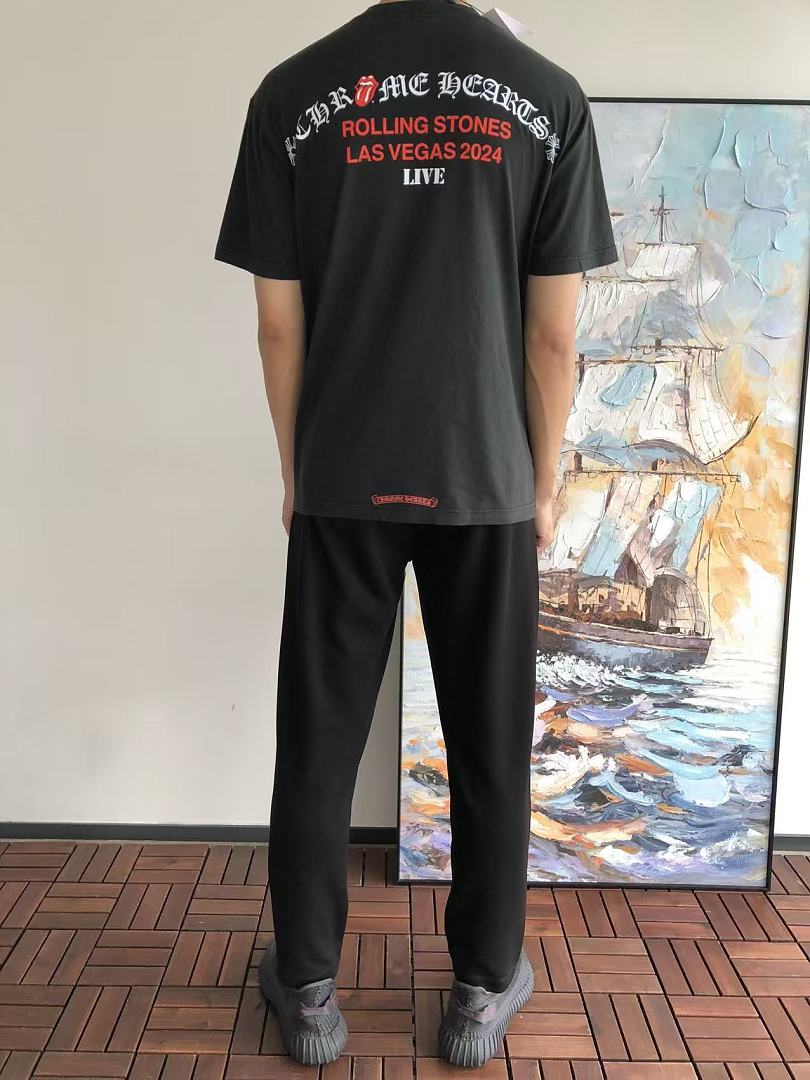 On Running 109 CH🔥OM🔥 HE🔥RTS T-SHIRT 55051753 (Im 185CM 70KG Iwear Size M In The Photo) - Image 4