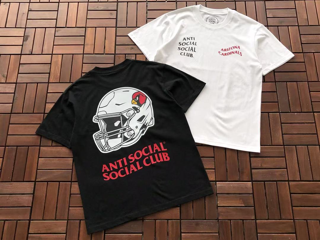 On Running ~ 85 ANTI SOCIAL CLUB T-SHIRT 55051909 (Im 185CM 70KG Iwear Size M In The Photo) - Image 5