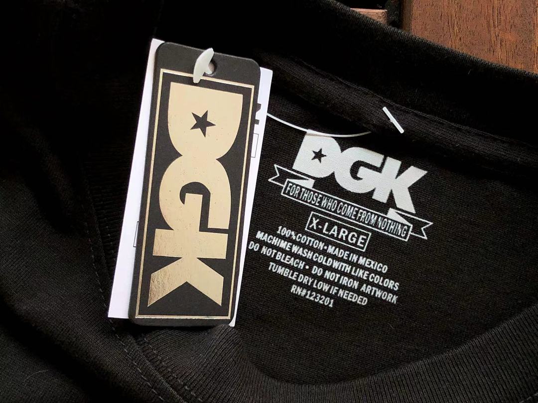 On Running ~95 DGK T-SHIRT - Image 22