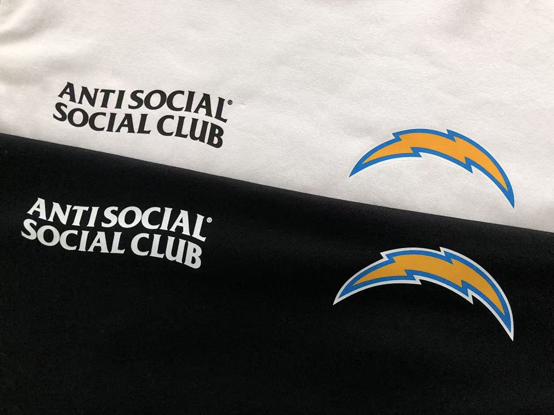 On Running ~85 ANTI SOCIAL CLUB T-SHIRT 55041239 (Im 185CM 70KG Iwear Size M In The Photo) - Image 9