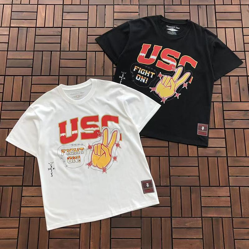 ~75 TRAVIS SCOTT T-SHIRT 77042140 (Im 185CM 80KG Iwear Size M In The Photo), photo 1