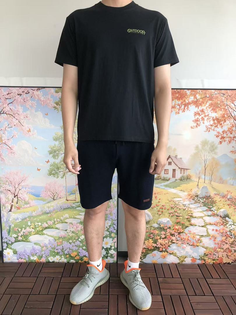 On Running ¥~89 OUTDOOR PRODUCTS T-SHIRT 55052619 (Im 185CM 80KG Iwear Size M In The Photo) - Image 4