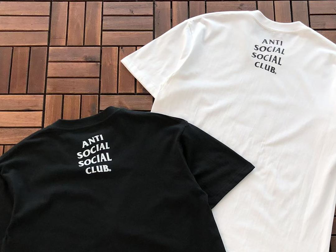 On Running ~ 85 ANTI SOCIAL CLUB T-SHIRT 55041587 (Im 185CM 70KG Iwear Size L In The Photo) - Image 8
