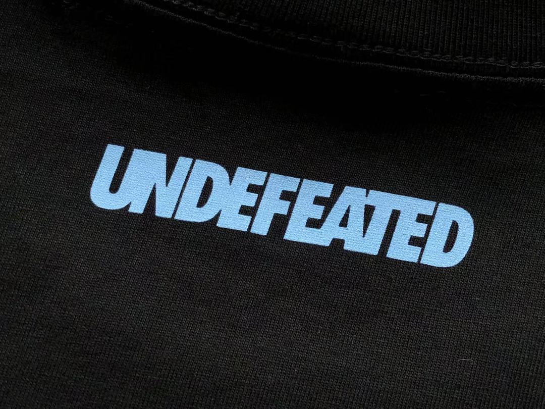 On Running ~85 UNDEFEATED T-SHIRT 55041737 (Im 185CM 80KG Iwear Size L In The Photo) - Image 21