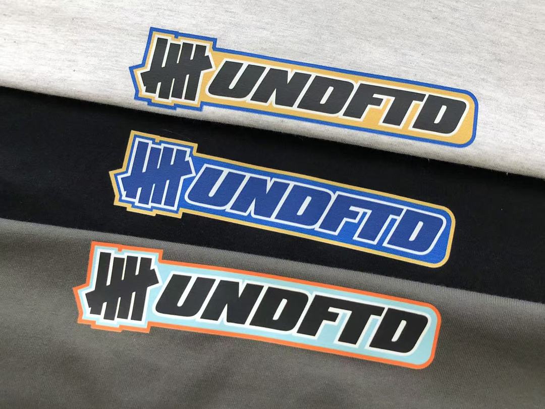 On Running ~85 UNDEFEATED T-SHIRT 55052511 (Im 185CM 80KG Iwear Size L In The Photo) - Image 9