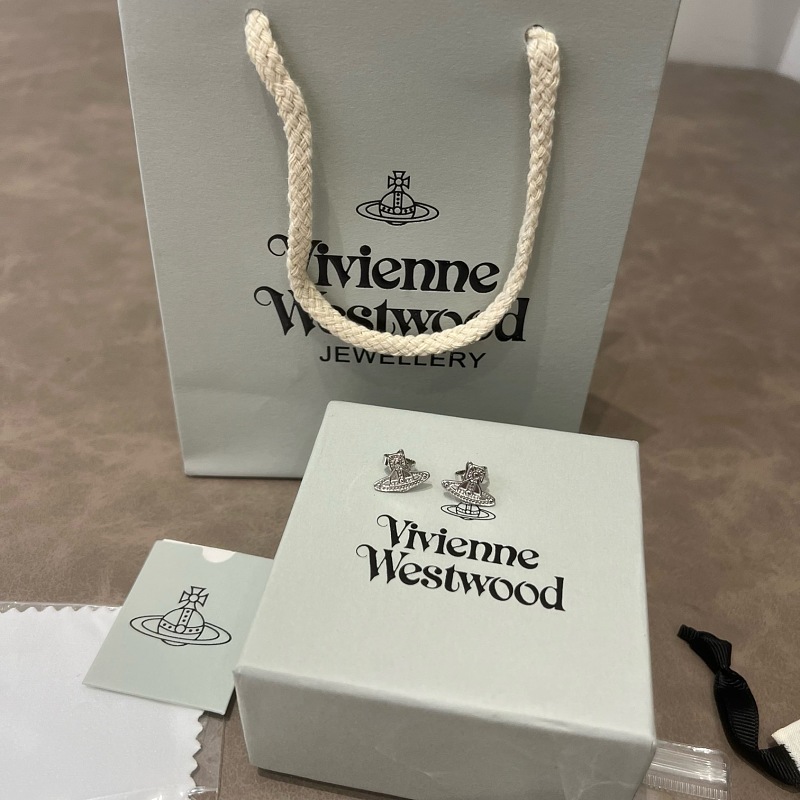 115 VIVIENNE WESTWOOD, photo 1