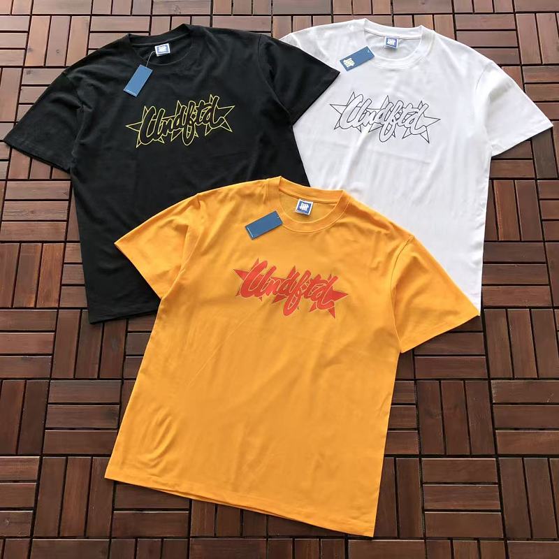 On Running ~85 UNDEFEATED T-SHIRT 55071605 (Im 185CM 70KG Iwear Size M In The Photo)