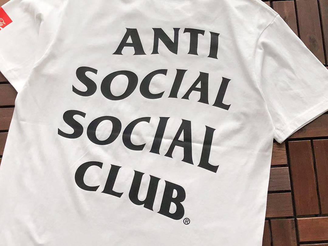 On Running ~85 ANTI SOCIAL CLUB & COCACOLA T-SHIRT 55041282 (Im 185CM 70KG Iwear Size M In The Photo) - Image 16
