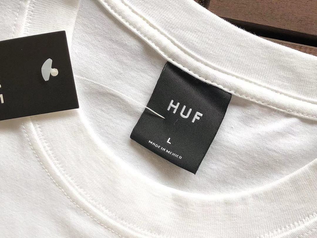 On Running ~85 HUF T-SHIRT - Image 16