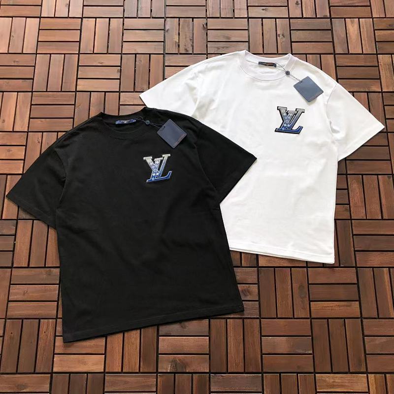 Other ~109 L🔥T-SHIRT 77012907 (Im 176CM 58KG Iwear Size M In The Photo), photo 1