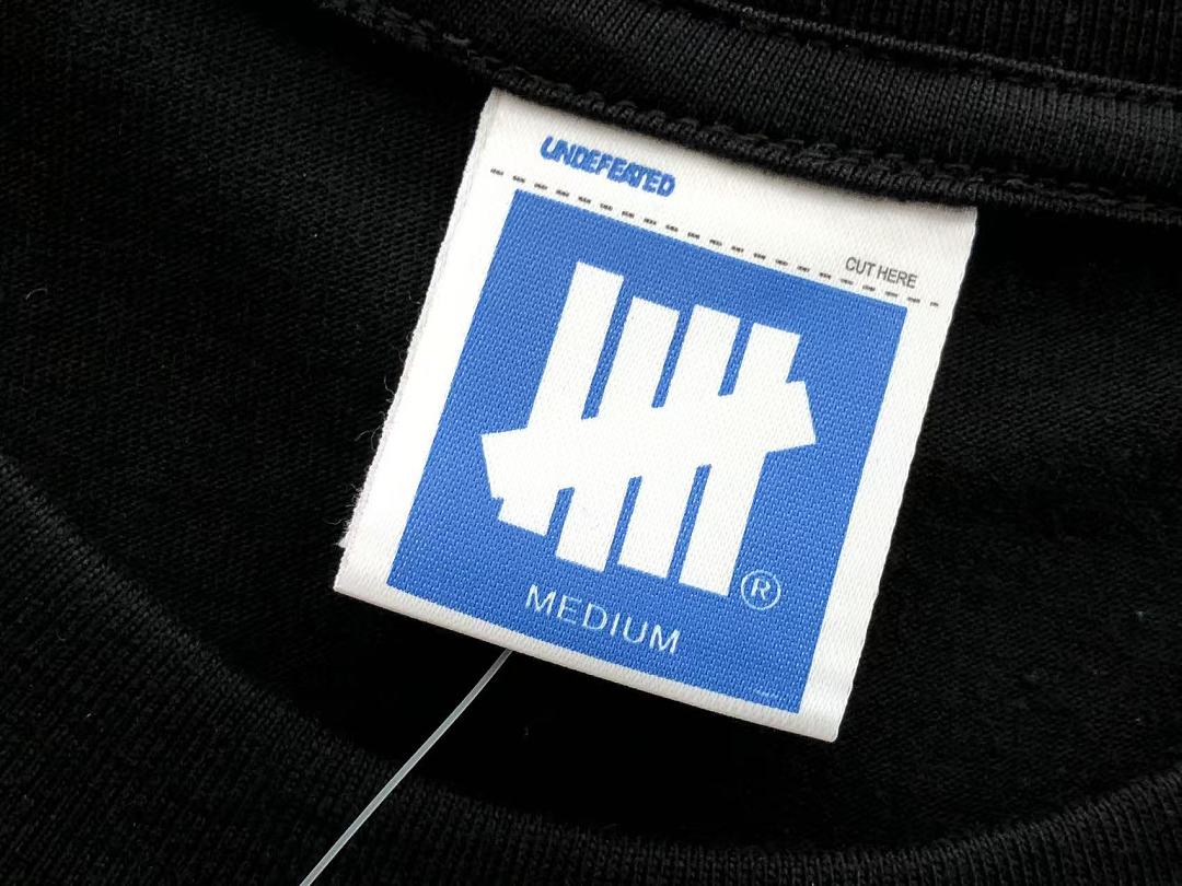 On Running ~85 UNDEFEATED T-SHIRT 55051421 (Im 185CM 80KG Iwear Size M In The Photo) - Image 20