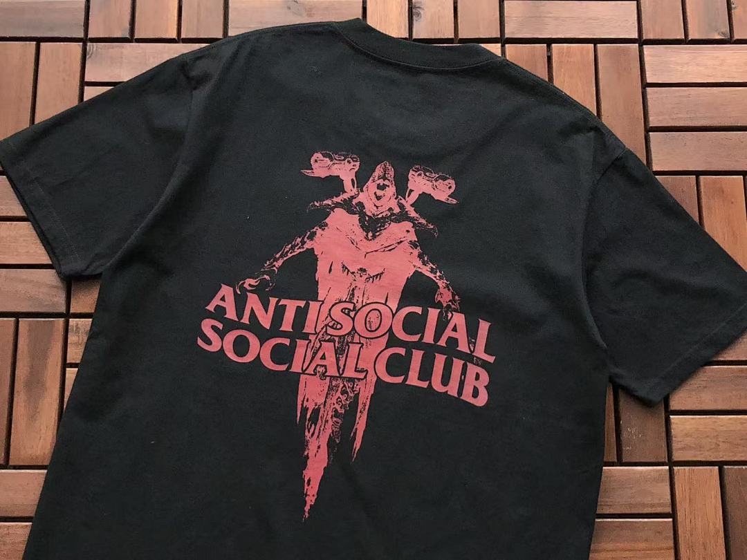 On Running ~85 ANTI SOCIAL CLUB T-SHIRT 11102132 (Im 176CM 58KG Iwear Size L In The Photo) - Image 13