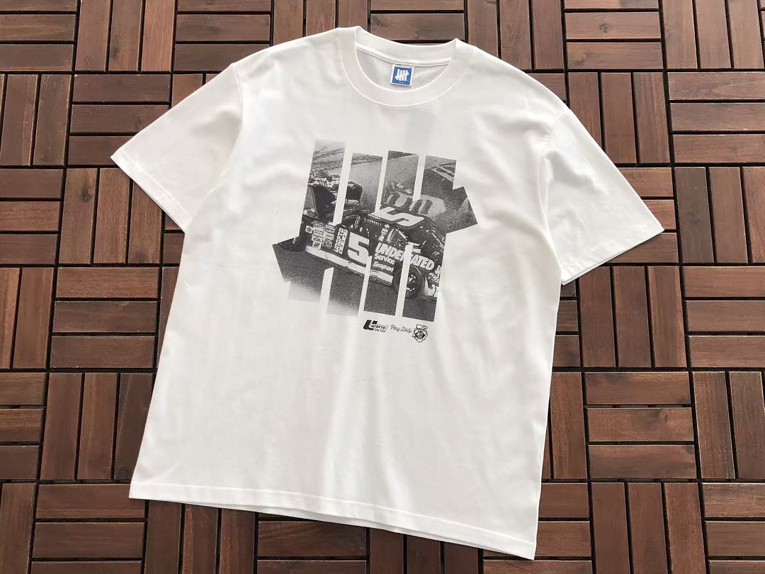 On Running ~ 85 UNDEFEATED T-SHIRT 55081702 (Im 185CM 80KG Iwear Size L In The Photo) - Image 11