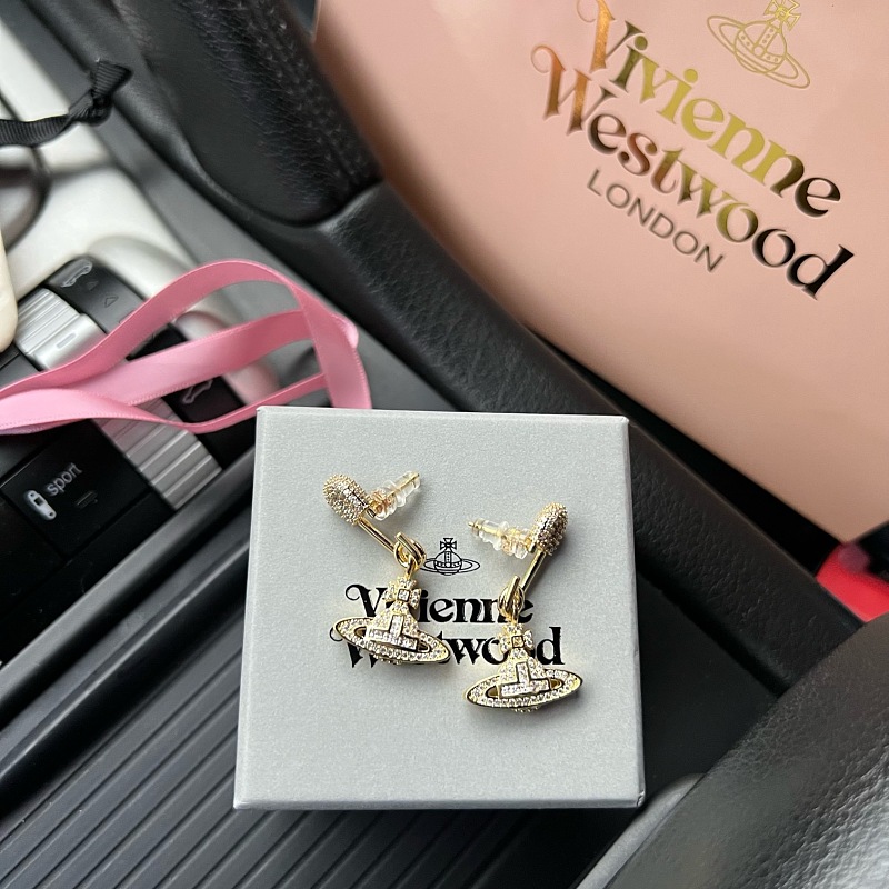 125 VIVIENNE WESTWOOD, photo 1