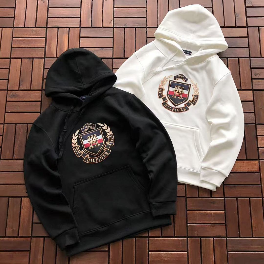 ~225 T🔥🔥🔥H🔥🔥🔥R HOODIE, photo 1