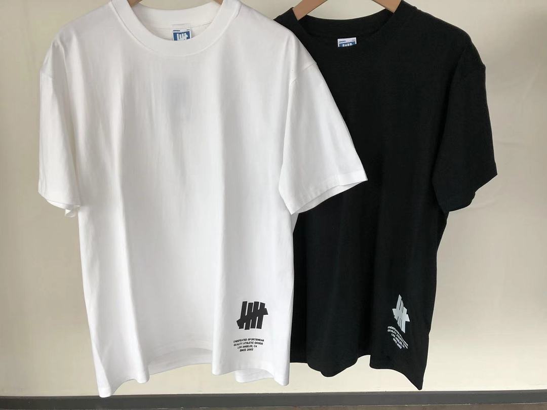 On Running ~85 UNDEFEATED T-SHIRT 55063087 (Im 180CM 68KG Iwear Size L In The Photo) - Image 22
