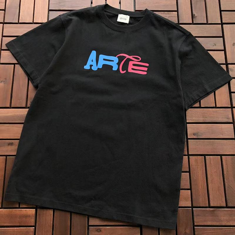 On Running ~95 AR🔥E AN🔥W🔥RP T-SHIRT 11101742 (Im 180CM 68KG Iwear Size M In The Photo)