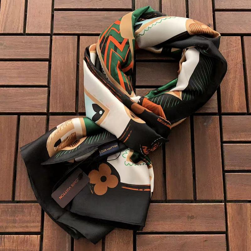 Other ~69 L🔥SCARF, photo 1
