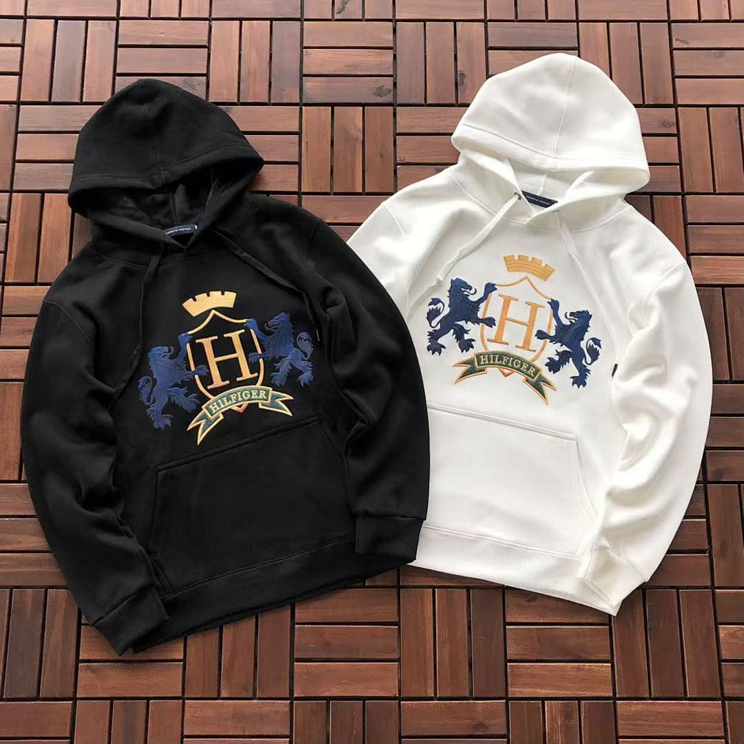 ~225 T🔥🔥🔥H🔥🔥🔥R HOODIE FLEECE 22102265 (Im 176CM 58KG Iwear Size M In The Photo), photo 1