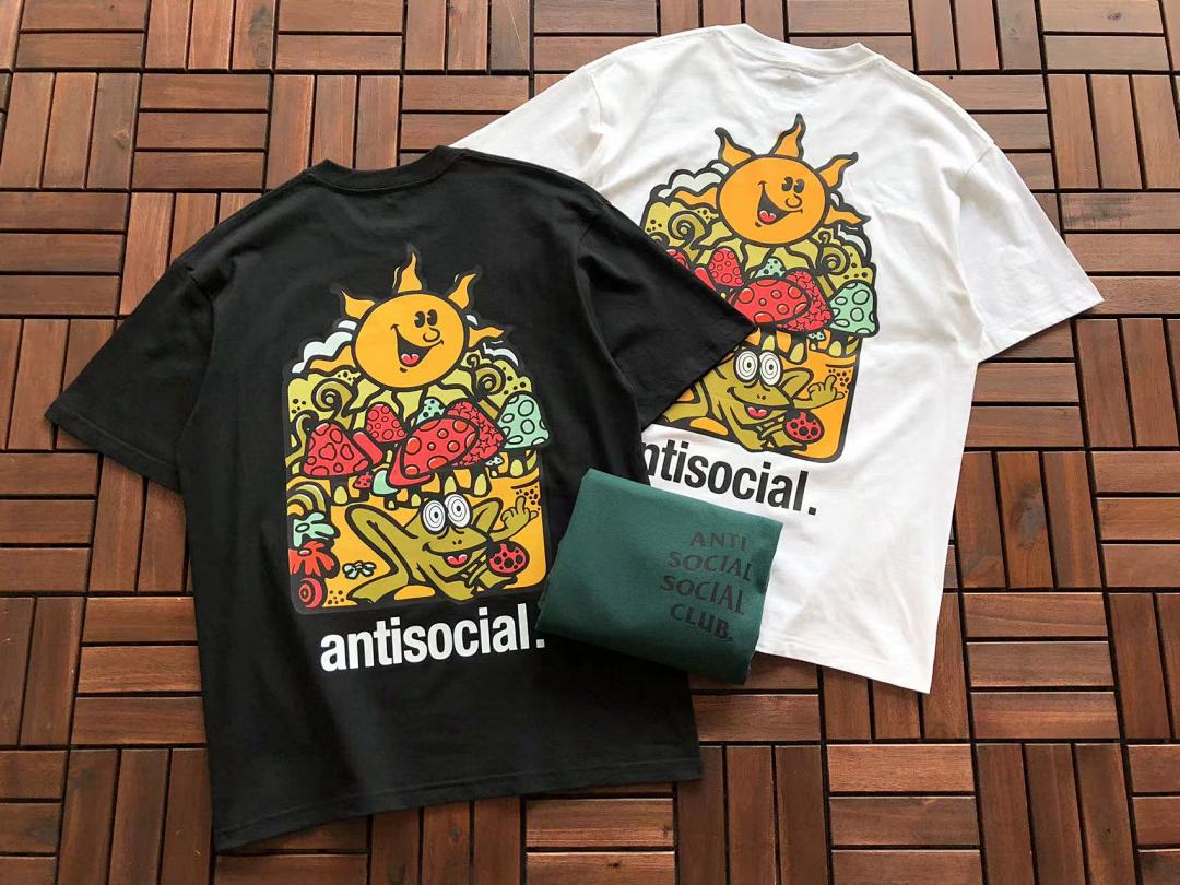 On Running ~88 ANTI SOCIAL CLUB T-SHIRT - Image 3