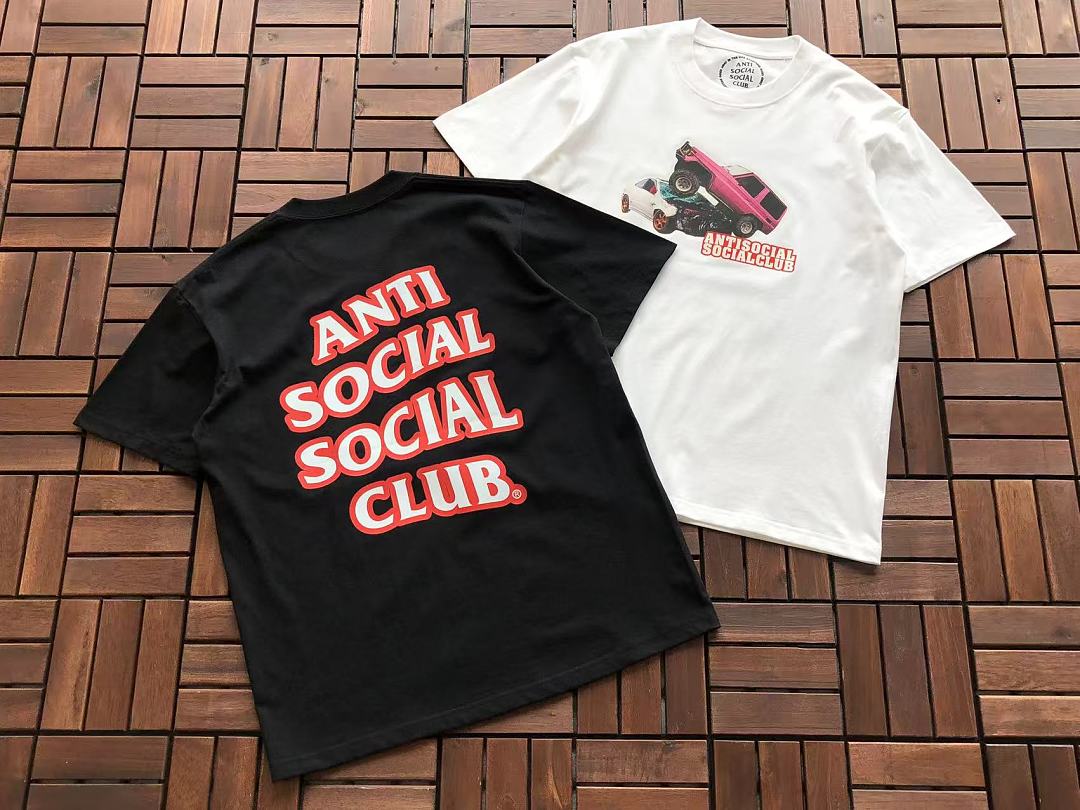 On Running ~85 ANTI SOCIAL CLUB T-SHIRT 55041719 (Im 180CM 68KG Iwear Size M In The Photo) - Image 5