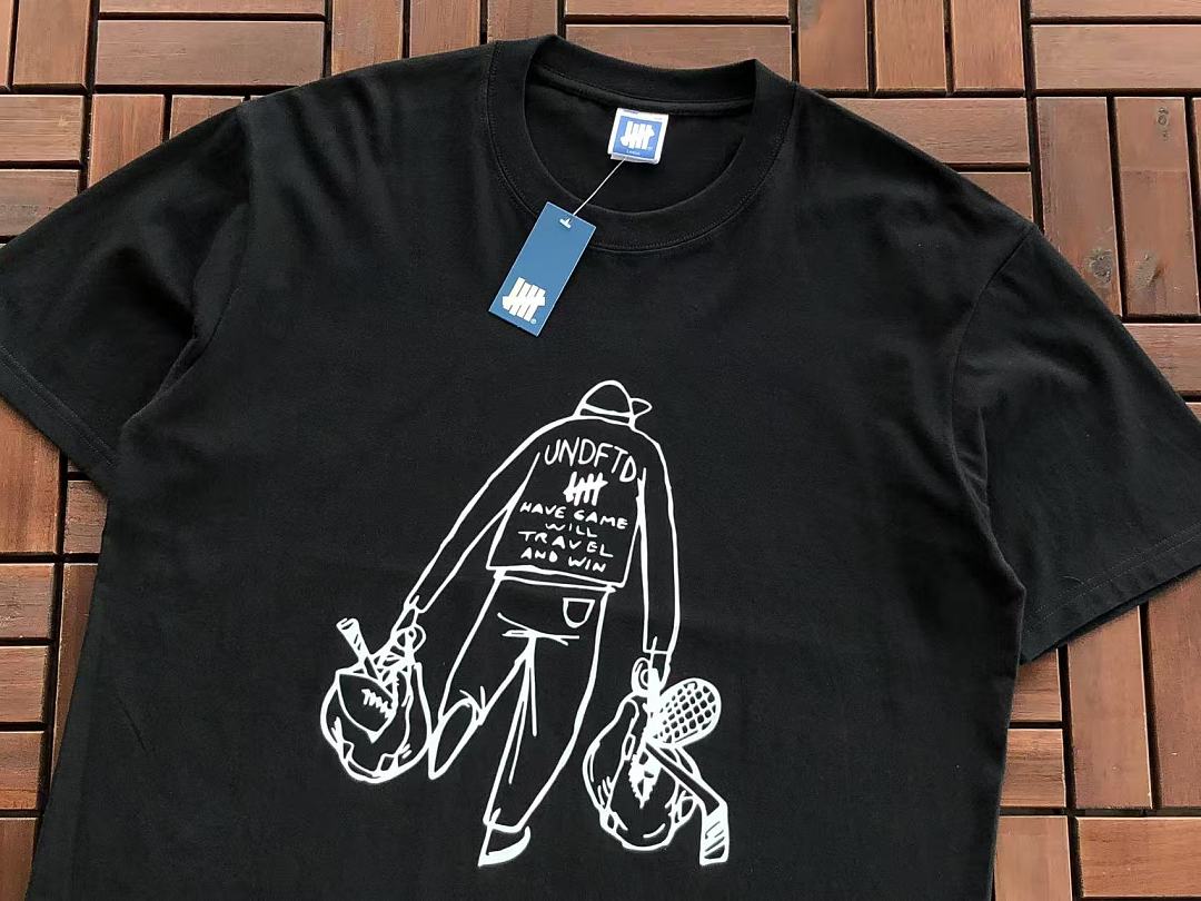 On Running ~85 UNDEFEATED T-SHIRT 55070690 (Im 185CM 80KG Iwear Size L In The Photo) - Image 15
