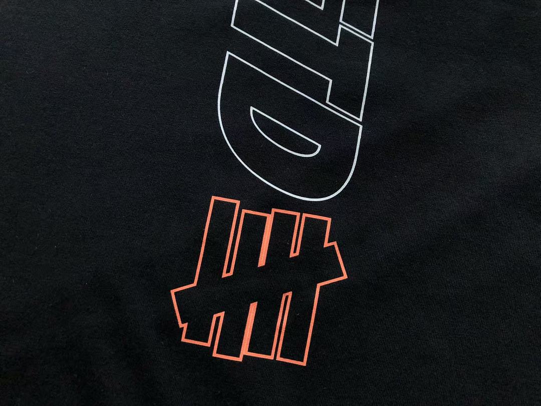 On Running ~85 UNDEFEATED T-SHIRT 55071636 (Im 185CM 70KG Iwear Size L In The Photo) - Image 16