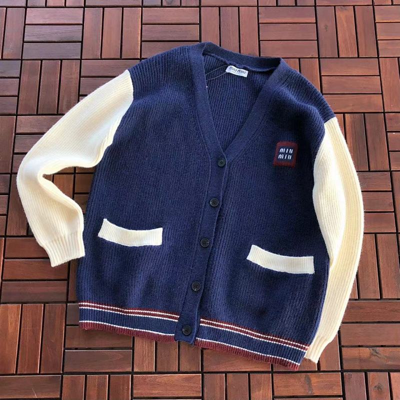 Other ~289 M🔥U SWEATER 11110511 (Im 170CM 60KG Iwear Size L In The Photo), photo 1