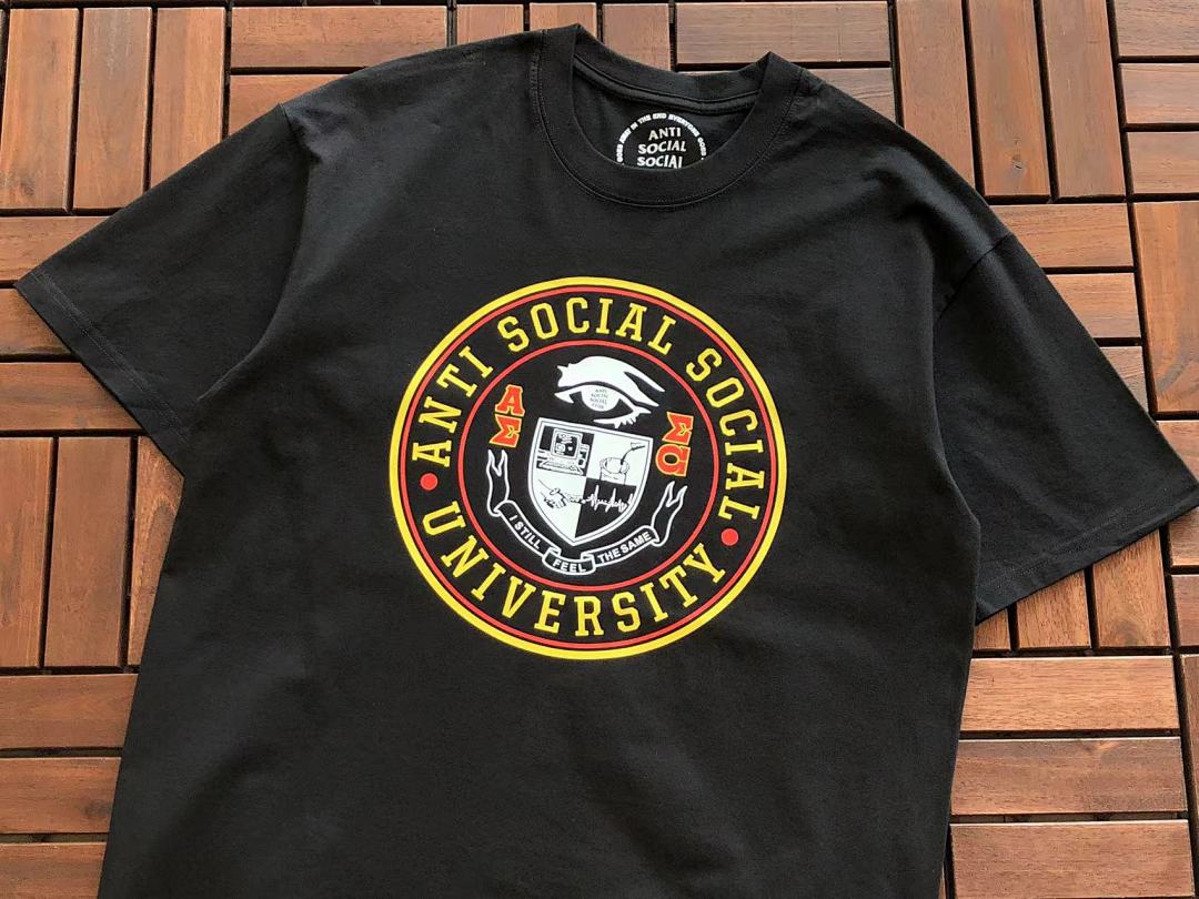 On Running ~89 ANTI SOCIAL CLUB T-SHIRT - Image 6