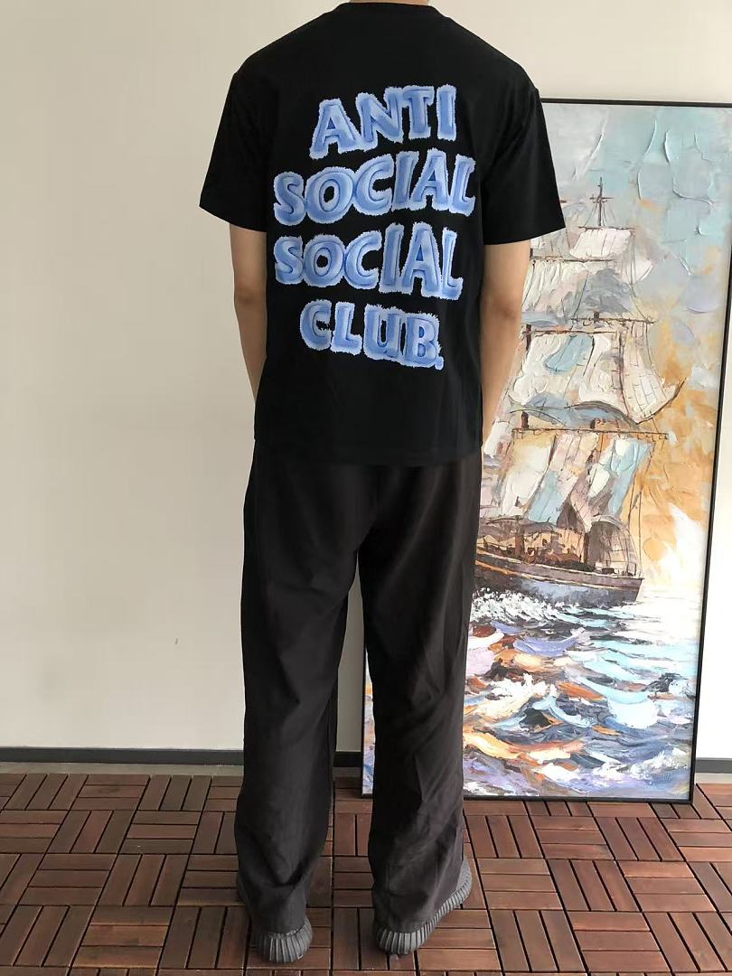 On Running ~85 ANTI SOCIAL CLUB T-SHIRT 55041642 (Im 185CM 70KG Iwear Size M In The Photo) - Image 4