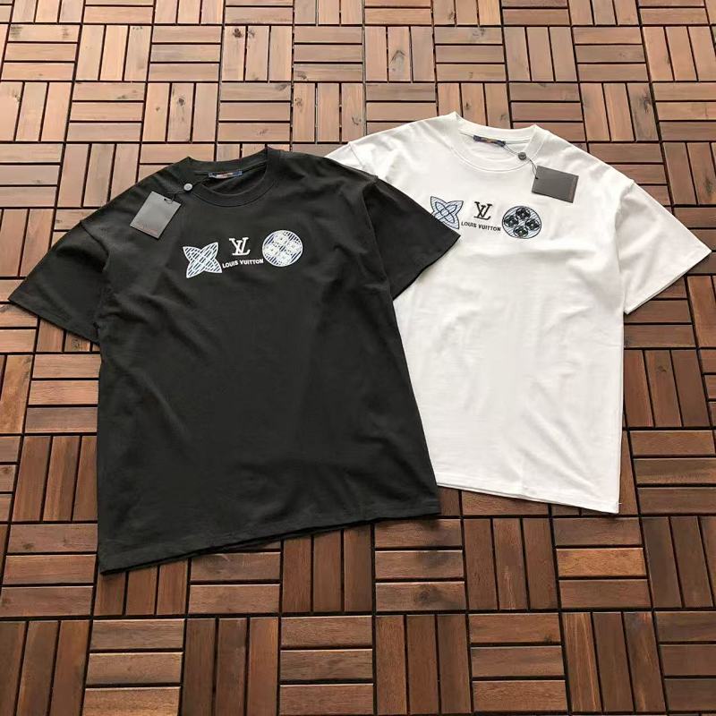 ~149 L🔥 T-SHIRT 22120444 (Im 184CM 80KG Iwear Size M In The Photo), photo 1