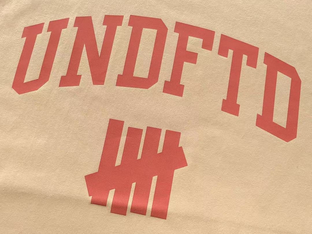 On Running ~85 UNDEFEATED T-SHIRT 55071019 (Im 185CM 70KG Iwear Size L In The Photo) - Image 12
