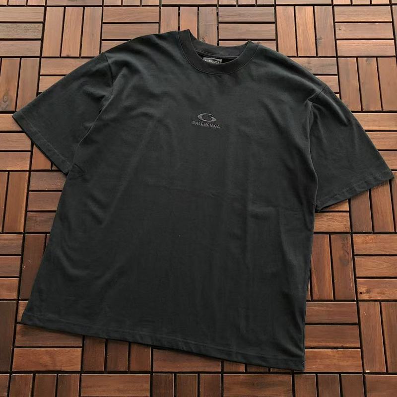 Other ~119 B🔥L🔥🔥🔥IA🔥A T-SHIRT 11120211 (Im 180CM 68KG Iwear Size M In The Photo), photo 1