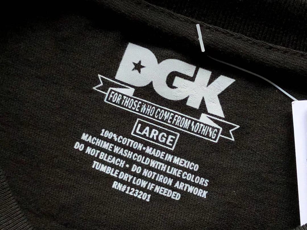 On Running ~98 DGK T-SHIRT - Image 11