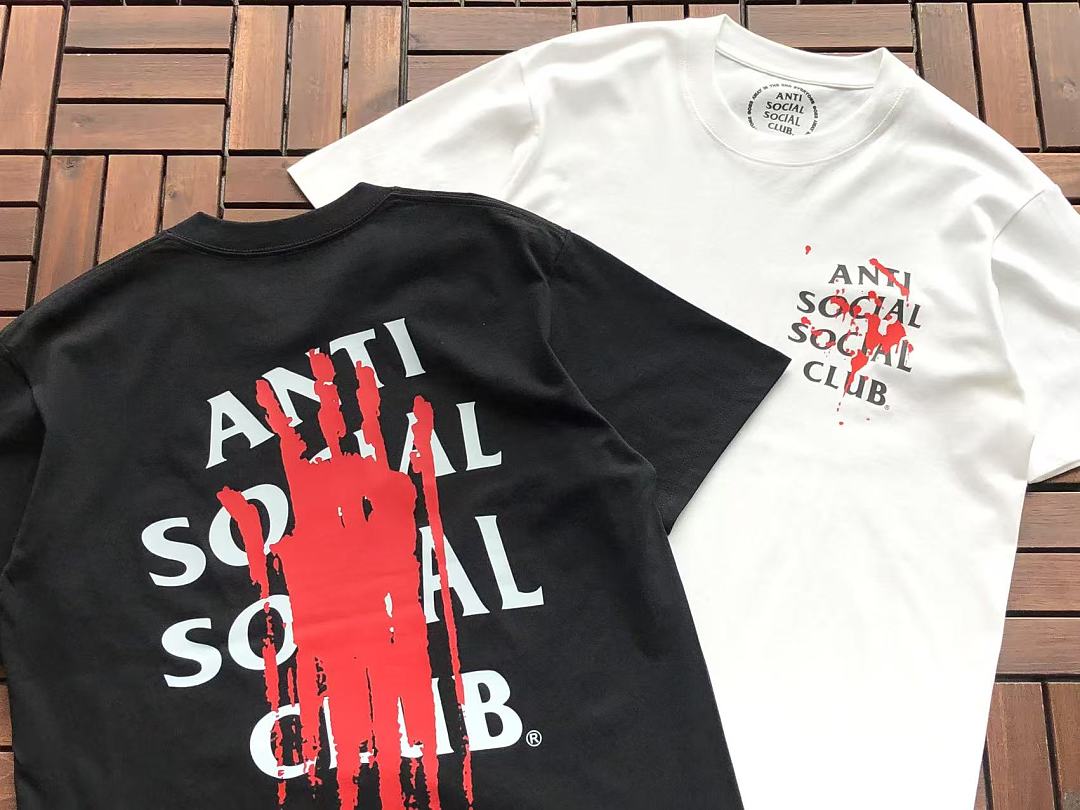On Running ~85 ANTI SOCIAL CLUB T-SHIRT 55041704 (Im 180CM 68KG Iwear Size M In The Photo) - Image 6