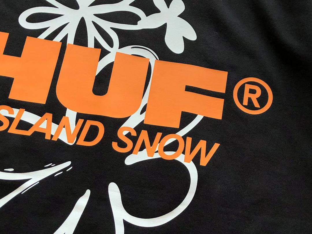 On Running ~85 HUF T-SHIRT - Image 8