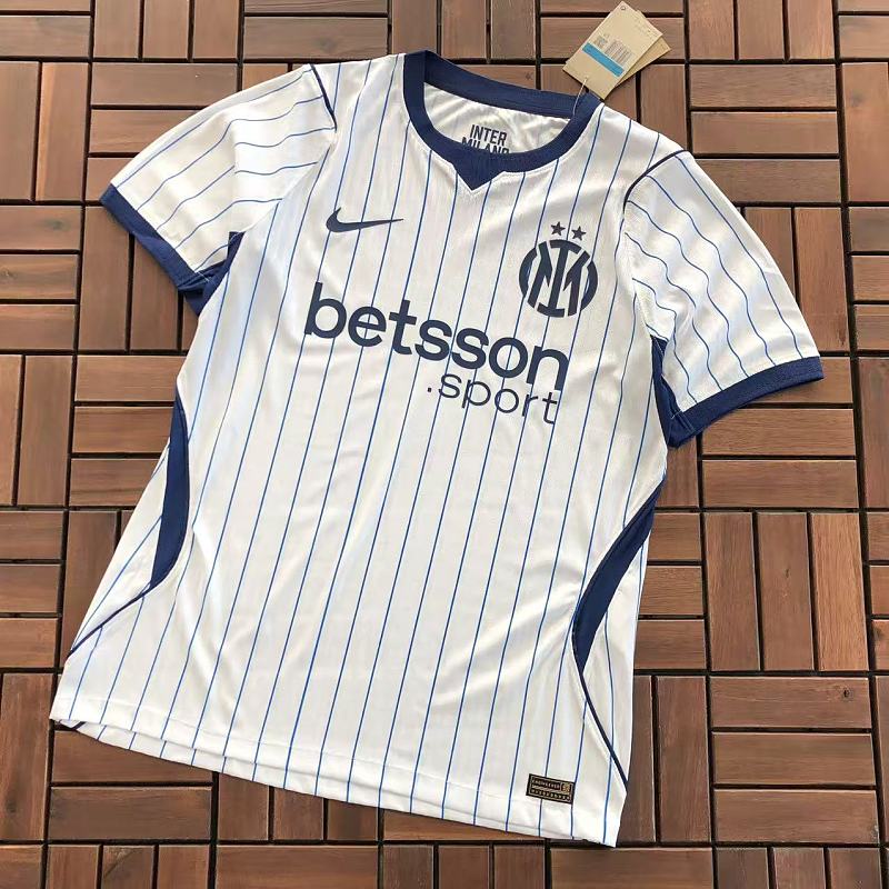 Other ~ 66 FOOTBALL T-SHIRT 55080634 (Im 185CM 80KG Iwear Size M In The Photo), photo 1