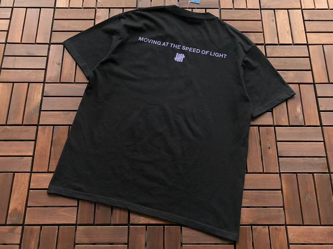 On Running ~ 85 UNDEFEATED T-SHIRT 55041738 (Im 185CM 80KG Iwear Size L In The Photo) - Image 20