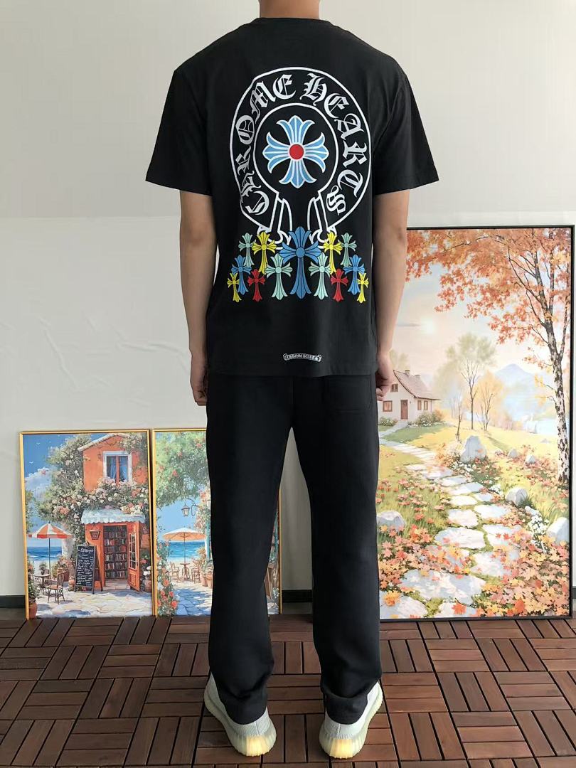 On Running ~109 CH🔥OM🔥 HE🔥RTS T-SHIRT 55022521 (Im 180CM 68KG Iwear Size S In The Photo) - Image 4