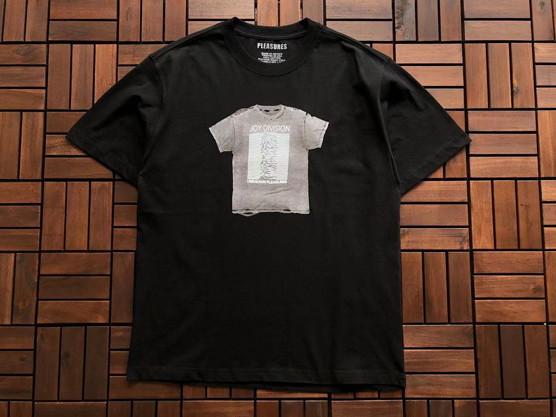 On Running ~95 PLEASURES T-SHIRT 11090246 (Im 171Cm 60Kg I Wear Size L In The Phot) - Image 9