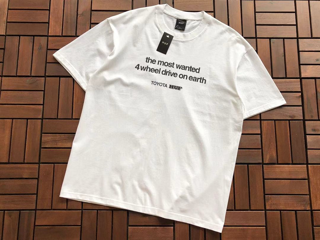 On Running ~85 HUF T-SHIRT - Image 10