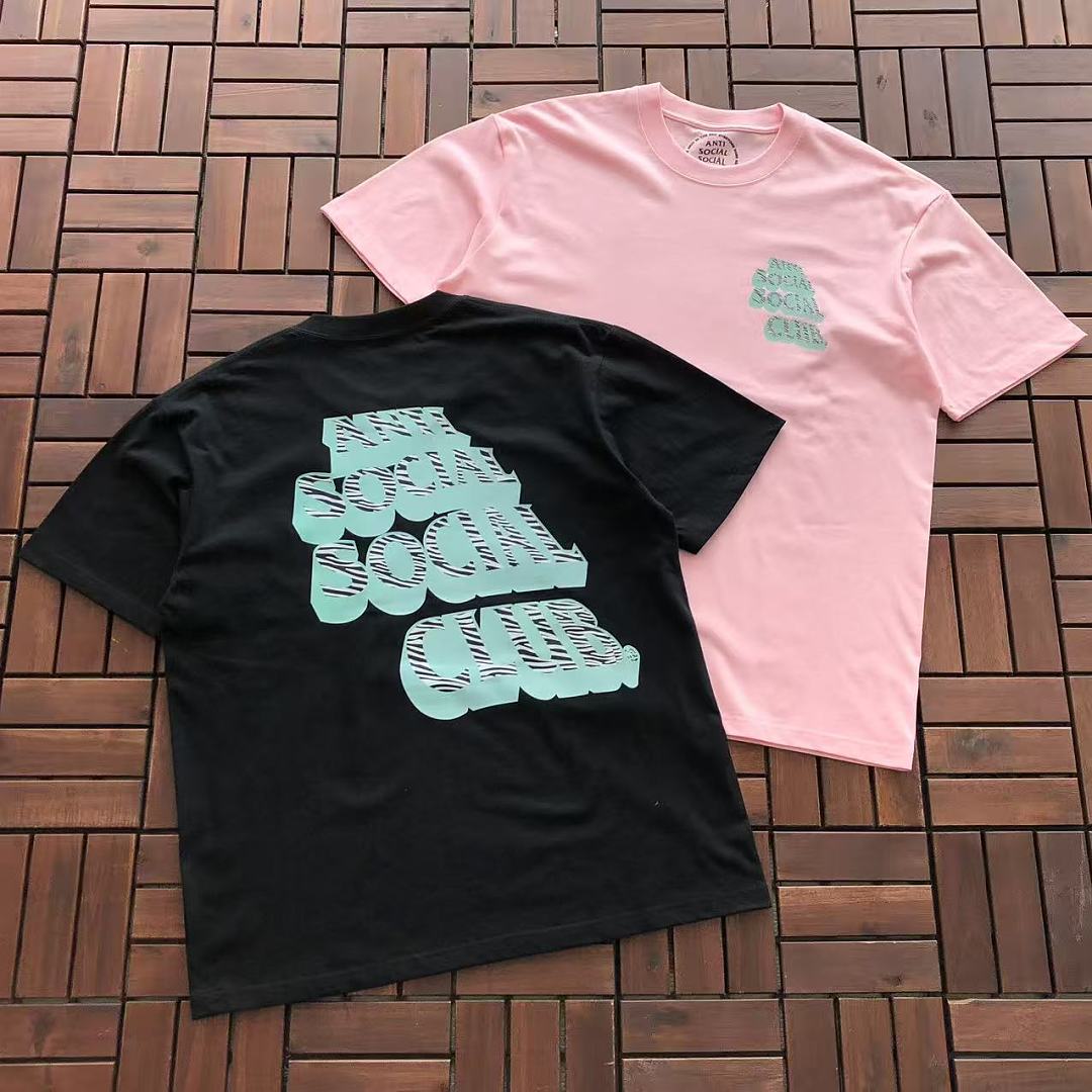 On Running ~85 ANTI SOCIAL CLUB T-SHIRT 55041630 (Im 185CM 70KG Iwear Size M In The Photo)