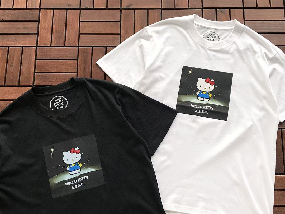 On Running ~ 85 ANTI SOCIAL CLUB & HELLO KITTY T-SHIRT - Image 17