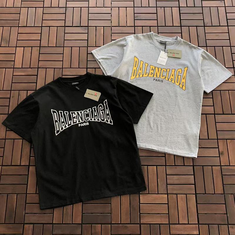 ~109 B🔥L🔥🔥🔥IA🔥A T-SHIRT 77011841 (Im 176CM 58KG Iwear Size S In The Photo), photo 1