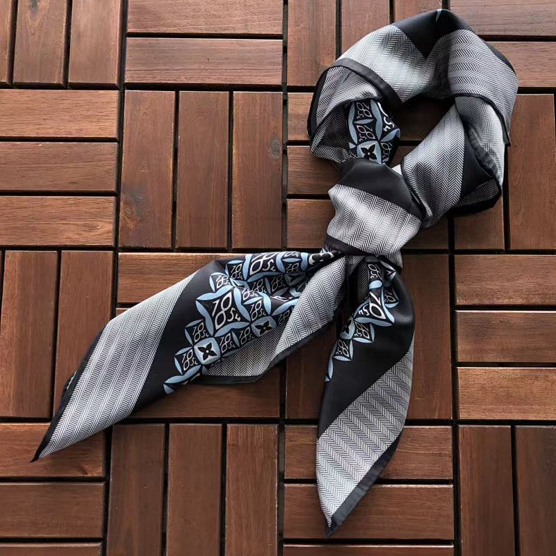 ~86 L🔥SCARF, photo 1