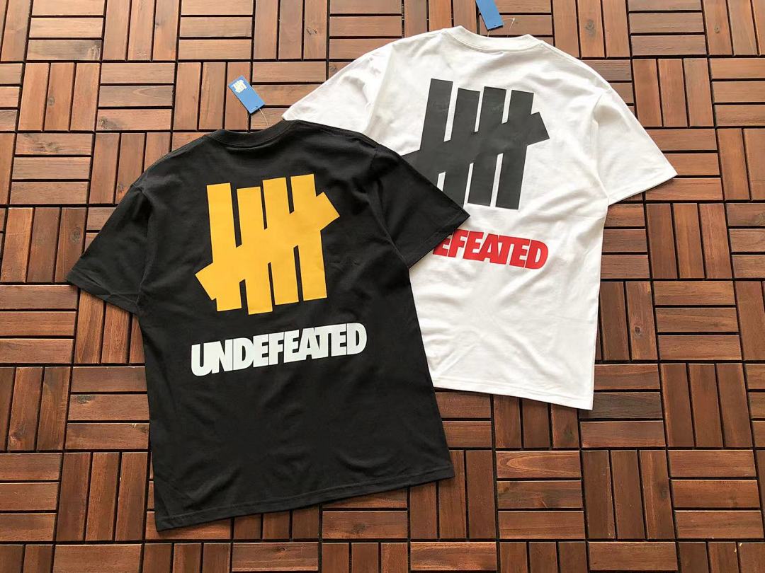 On Running ~89 UNDEFEATED T-SHIRT - Image 3