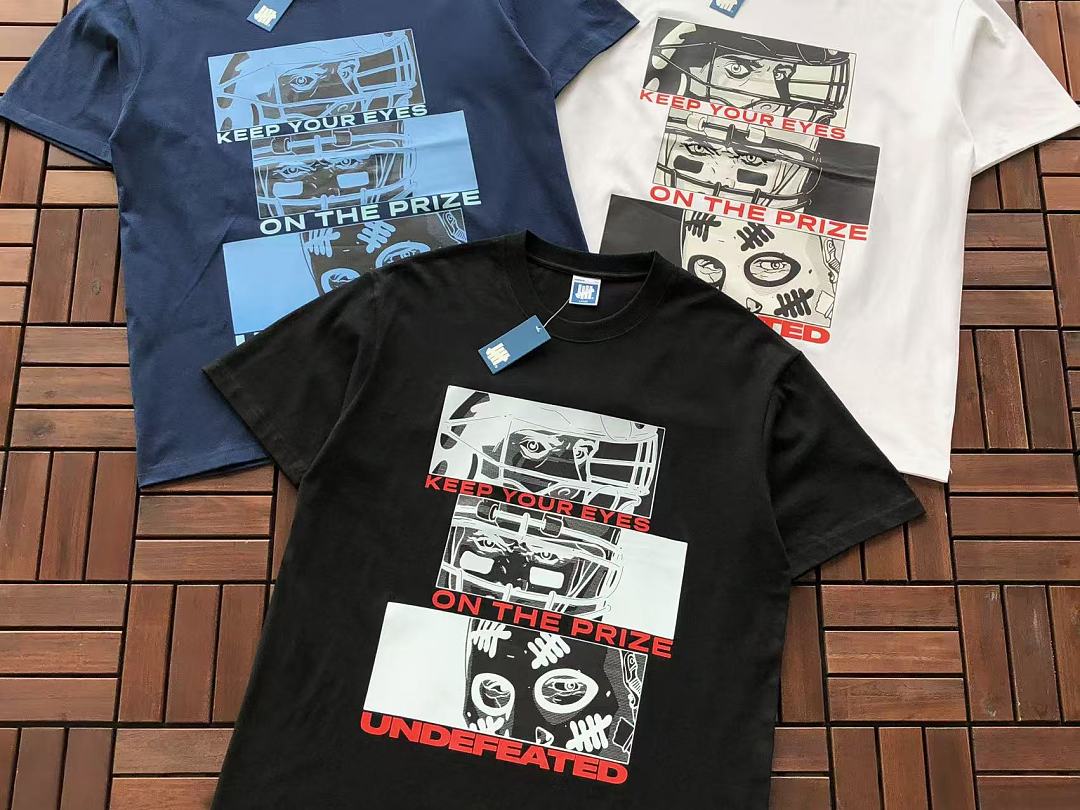 On Running ~85 UNDEFEATED T-SHIRT 55070644 (Im 185CM 80KG Iwear Size L In The Photo) - Image 6