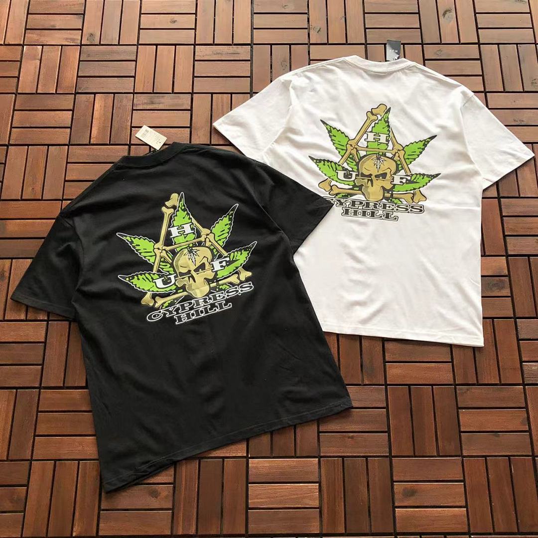 On Running ~85 HUF T-SHIRT
